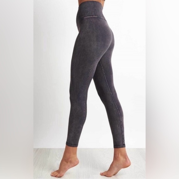 NEW Free People Movement Shanti Leggings NWOT Gray Good Karma - Picture 3 of 8
